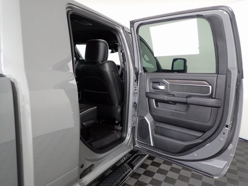 New 2025 RAM 2500 Laramie w/ Night Edition image 31