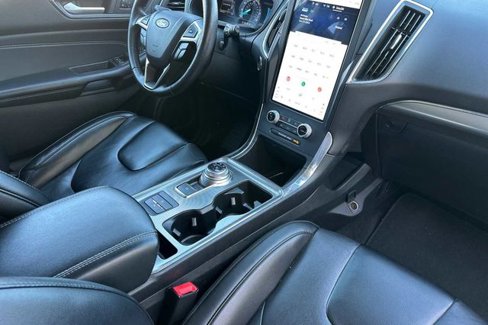 Certified 2022 Ford Edge Titanium image 14