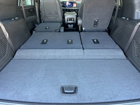 New 2025 Chevrolet Tahoe Premier w/ Sun And Tow Package image 18