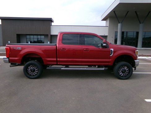 Used 2019 Ford F250 Lariat w/ Lariat Value Package image 2