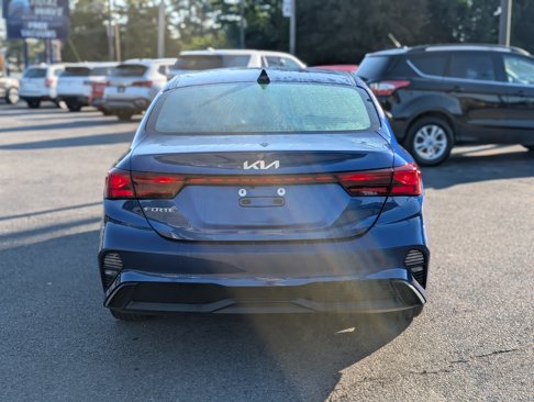 Used 2023 Kia Forte LXS image 8
