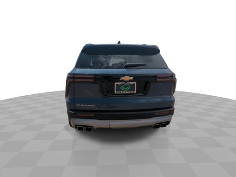 Certified 2025 Chevrolet Traverse LT image 8