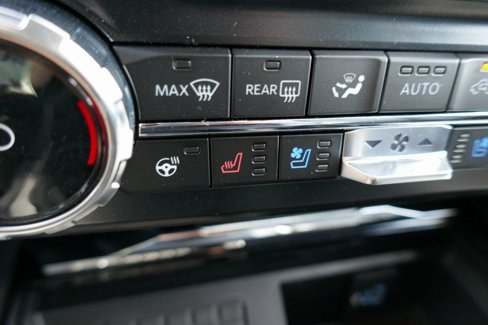 New 2026 Ford F250 Lariat w/ Black Appearance Package image 23