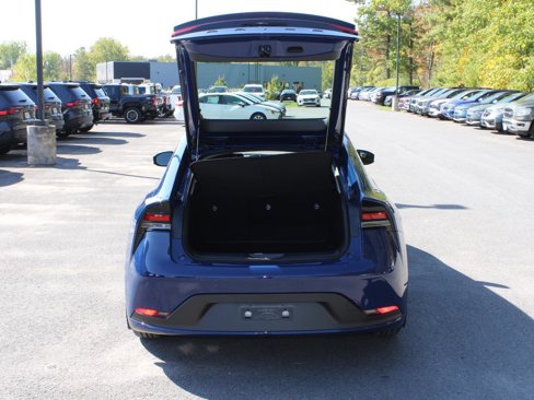 New 2026 Toyota Prius LE image 7