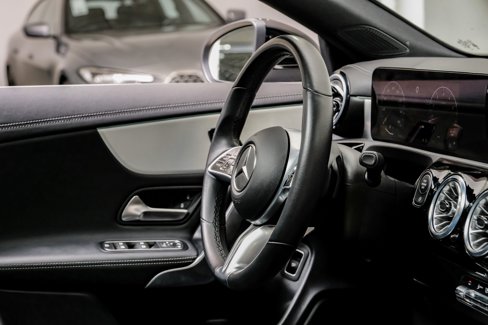 Used 2025 Mercedes-Benz CLA 250 image 18