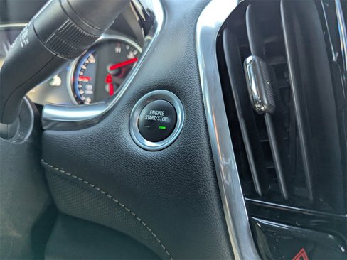 Certified 2022 Chevrolet Traverse Premier w/ Redline Edition image 18