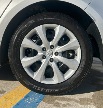 Used 2021 Toyota Corolla LE w/ Carpet Mat Package (TMS) image 41