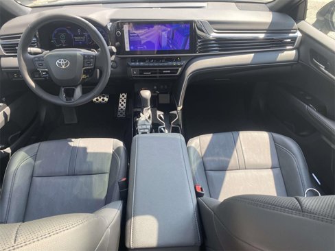 Used 2025 Toyota Camry XSE image 11