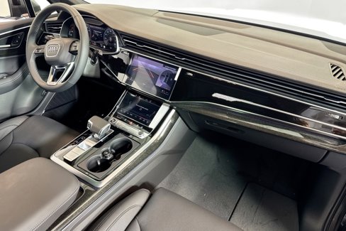 New 2025 Audi Q7 3.0T Prestige image 27