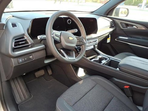 New 2026 Chevrolet Traverse LT image 6