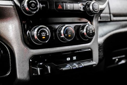 Used 2024 RAM 2500 Big Horn image 23