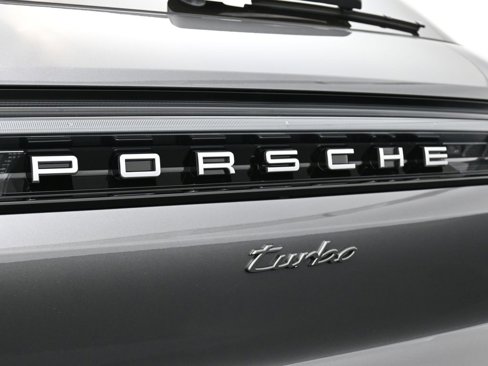New 2025 Porsche Cayenne Turbo image 14