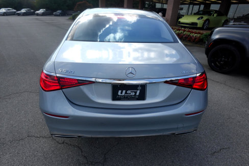 Used 2022 Mercedes-Benz S 500 4MATIC image 3