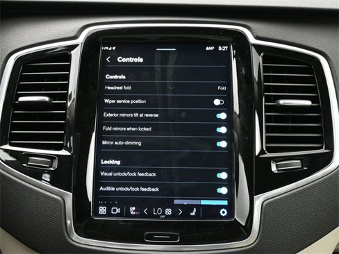Used 2024 Volvo XC90 T8 Plus w/ Protection Package Premier image 16