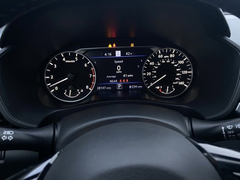 Used 2024 Nissan Altima 2.5 SV w/ SV Premium Package image 15
