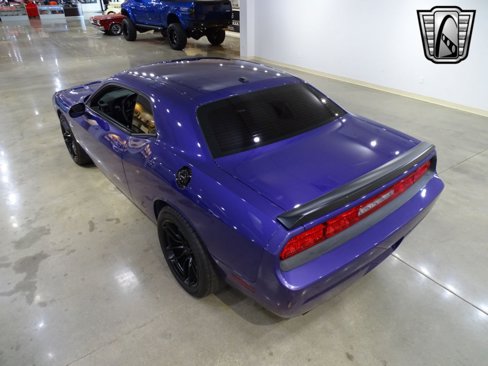 Used 2014 Dodge Challenger R/T image 4