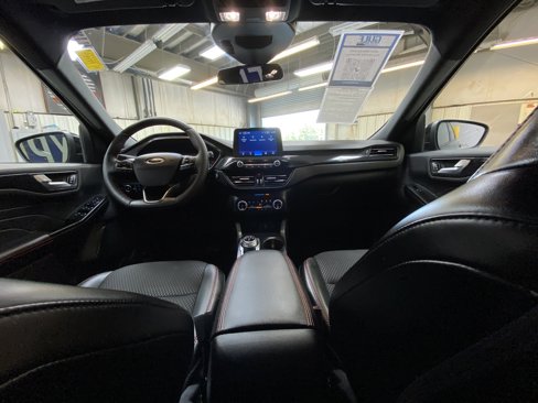 Used 2025 Ford Escape ST-Line Select image 20