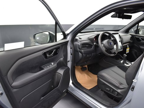 New 2025 Subaru Forester Touring image 8
