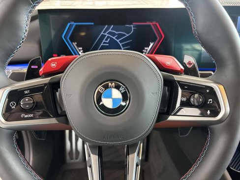 New 2026 BMW M5 w/ Executive Package image 17