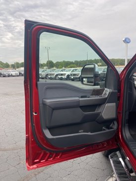 New 2026 Ford F250 Lariat image 17