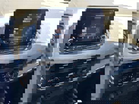 New 2026 Nissan Rogue SV image 10