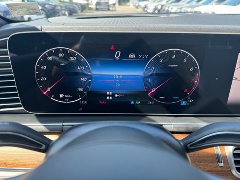 New 2026 Mercedes-Benz GLS 450 4MATIC image 11