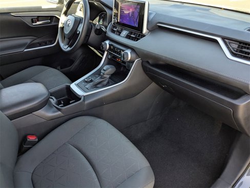Used 2024 Toyota RAV4 XLE image 33