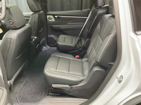 New 2026 Buick Enclave Avenir w/ Super Cruise Package image 8