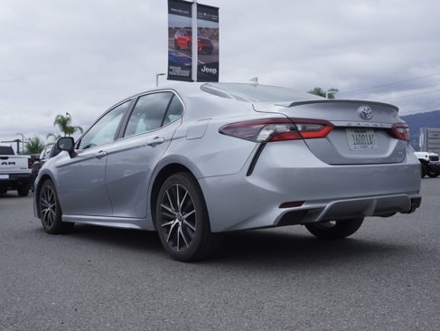 Used 2023 Toyota Camry SE image 6
