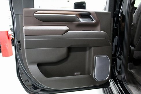 Used 2024 GMC Sierra 2500 Denali w/ Denali Reserve Package image 21