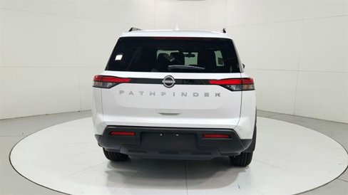 New 2025 Nissan Pathfinder SV w/ Cargo Package image 7