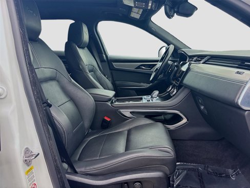 Used 2024 Jaguar F-PACE R-Dynamic S image 32