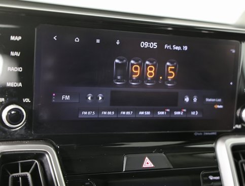 Used 2022 Kia Sorento S image 19