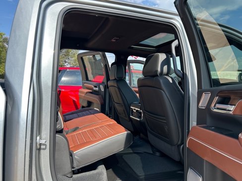 New 2026 GMC Sierra 2500 Denali Ultimate w/ Max Trailering Package image 15