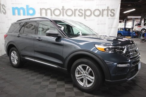 Used 2022 Ford Explorer XLT w/ Equipment Group 202A image 8