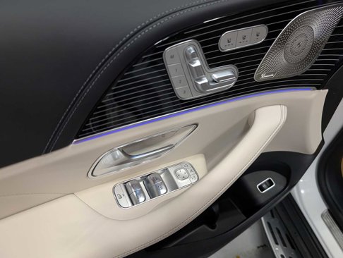 New 2026 Mercedes-Benz GLS 63 AMG 4MATIC image 38
