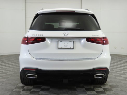 New 2026 Mercedes-Benz GLS 580 4MATIC image 6