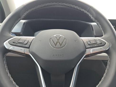 New 2025 Volkswagen Taos S image 24
