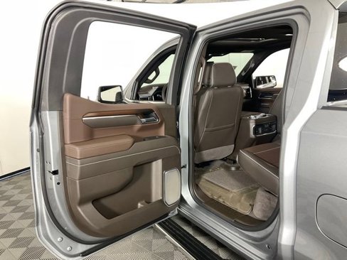 New 2026 GMC Sierra 1500 Denali w/ Denali Reserve Package image 34
