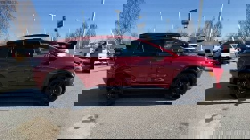 New 2025 Chevrolet Equinox EV RS image 9