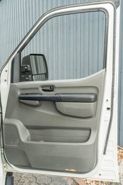 Used 2013 Nissan NV 3500 SL w/ Technology Pkg image 39
