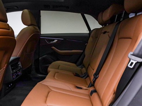 New 2025 Audi Q8 Premium Plus image 21