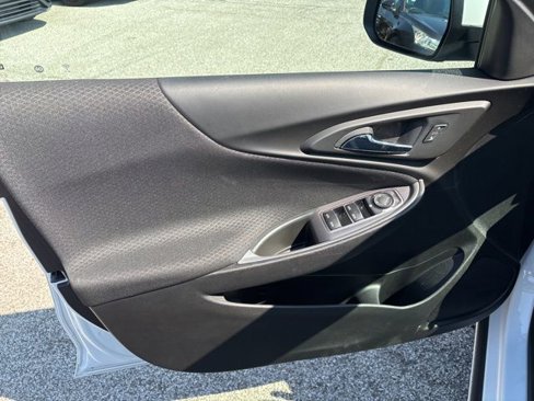 Used 2022 Chevrolet Malibu RS w/ LPO, Convenience Package 1 image 10