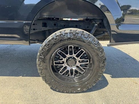 Used 2018 Ford F150 XLT w/ Trailer Tow Package image 9
