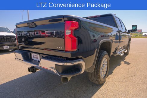 Used 2021 Chevrolet Silverado 3500 LTZ w/ LTZ Plus Package image 8
