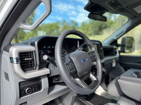 New 2026 Ford F250 XL image 12
