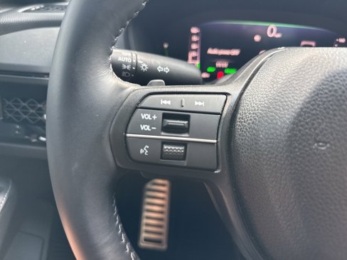 Certified 2025 Honda Accord Sport image 30