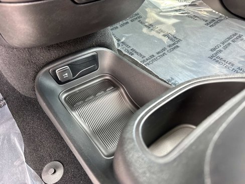 New 2026 Chrysler Pacifica Select image 28