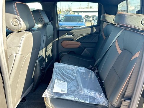 New 2025 GMC Canyon AT4 w/ Nightfall Edition image 22