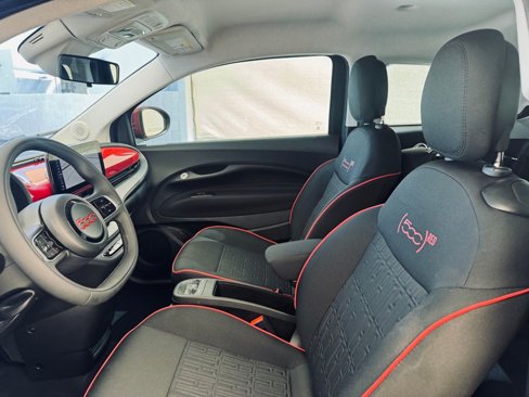New 2024 FIAT 500 e (RED) image 17